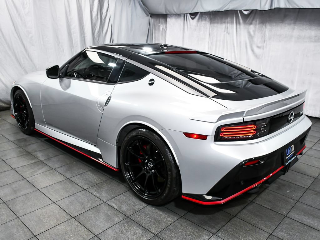 Used 2024 Nissan Z NISMO w/ Floor Mat Package RWD image 4