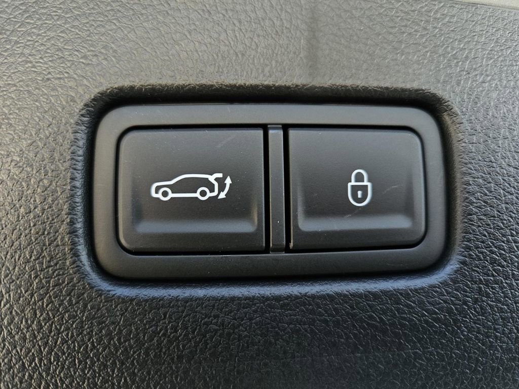 New 2026 Genesis GV70 3.5T Sport Prestige image 12