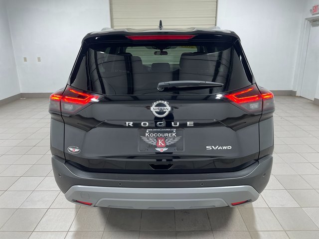 Used 2021 Nissan Rogue SV AWD/4WD image 5