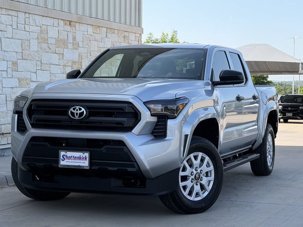 Used 2026 Toyota Tacoma SR AWD/4WD image 2