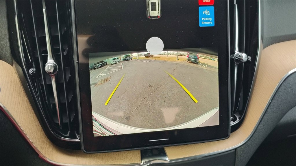 New 2026 Volvo XC60 B5 Core w/ Protection Package Premier image 20