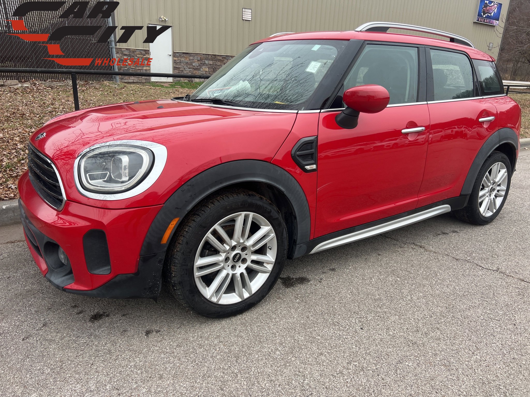 Used 2022 MINI Cooper Countryman image 1