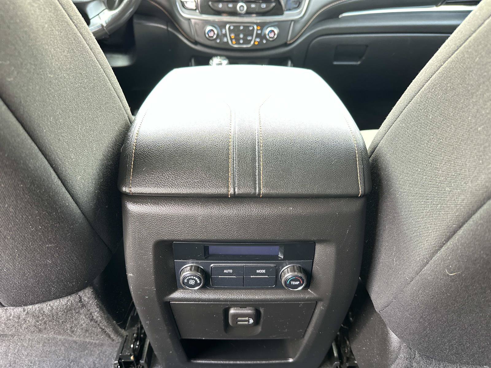 Certified 2020 Chevrolet Traverse LT FWD image 14