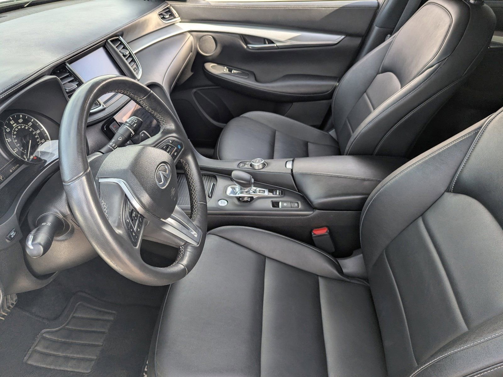 Used 2021 INFINITI QX50 Luxe image 23