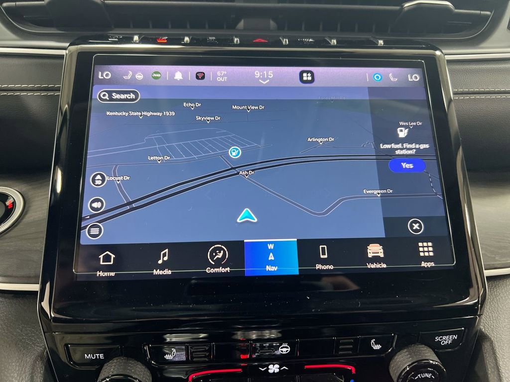 Used 2022 Jeep Grand Cherokee L Limited image 15