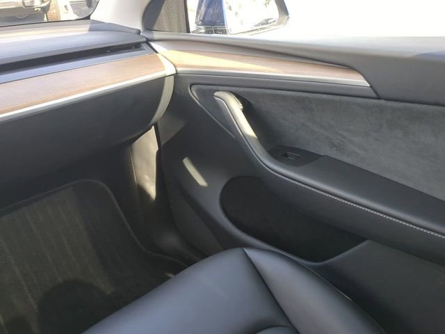 Used 2024 Tesla Model Y Long Range image 20