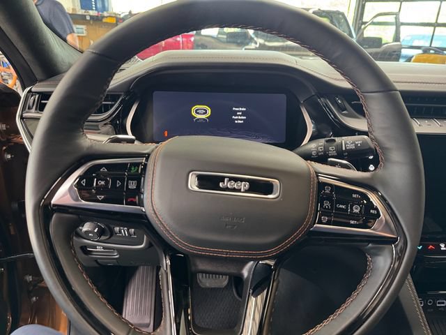New 2026 Jeep Grand Cherokee Summit AWD/4WD image 23