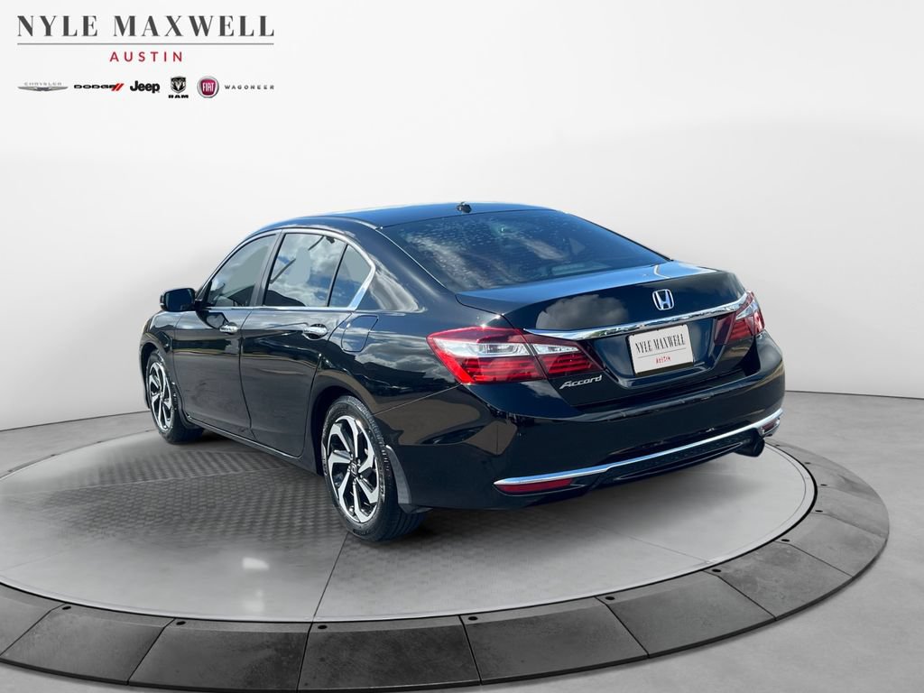 Used 2017 Honda Accord EX image 14