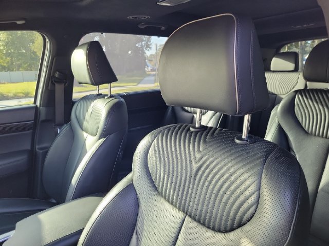 Used 2023 Hyundai Palisade Calligraphy FWD image 21