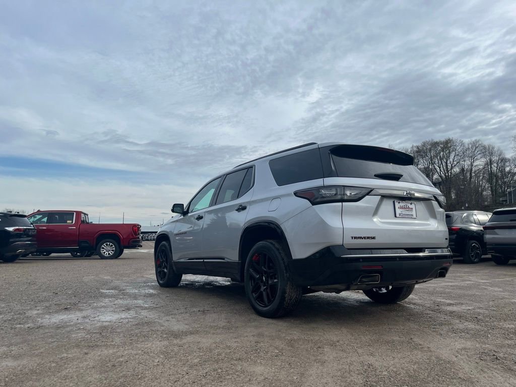Used 2020 Chevrolet Traverse Premier w/ Redline Edition image 8
