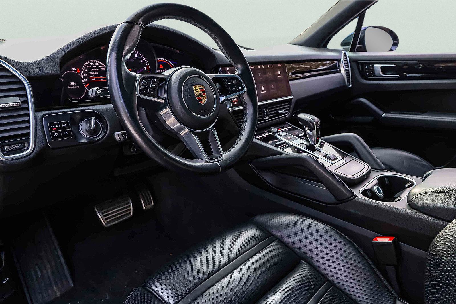 Used 2021 Porsche Cayenne S AWD/4WD image 7