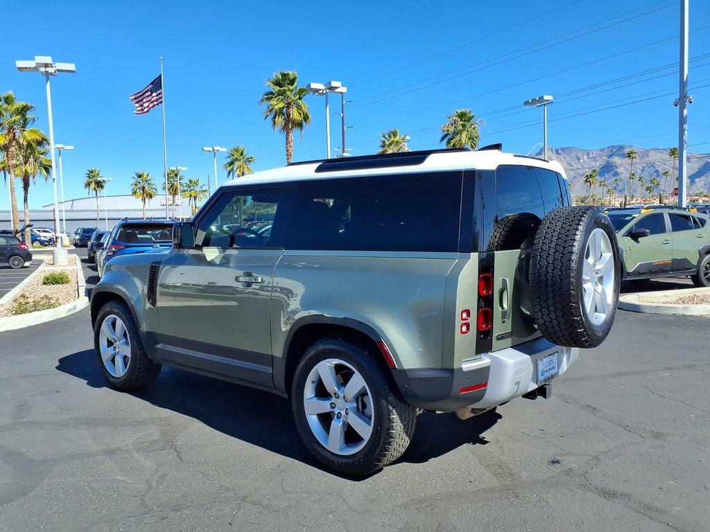 Used 2021 Land Rover Defender 90 First Edition image 14