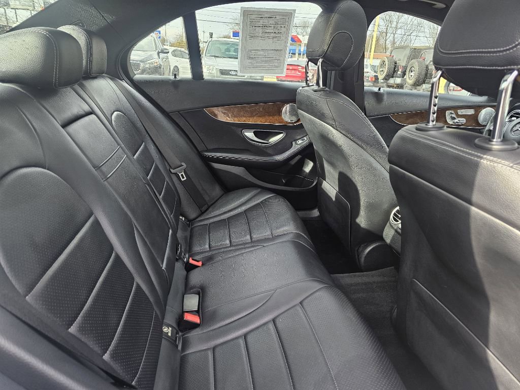 Used 2018 Mercedes-Benz C 300 4MATIC Sedan image 42