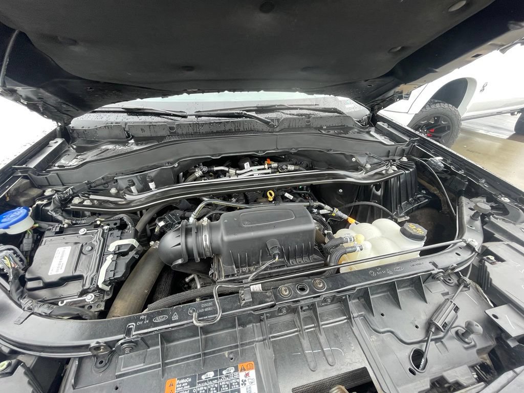 Used 2024 Ford Explorer Limited AWD/4WD image 33