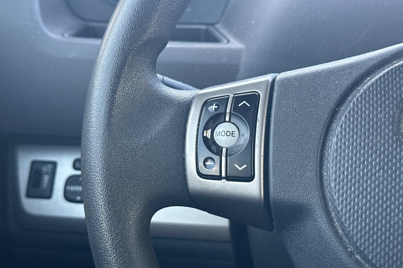 Used 2015 Scion xB FWD image 29