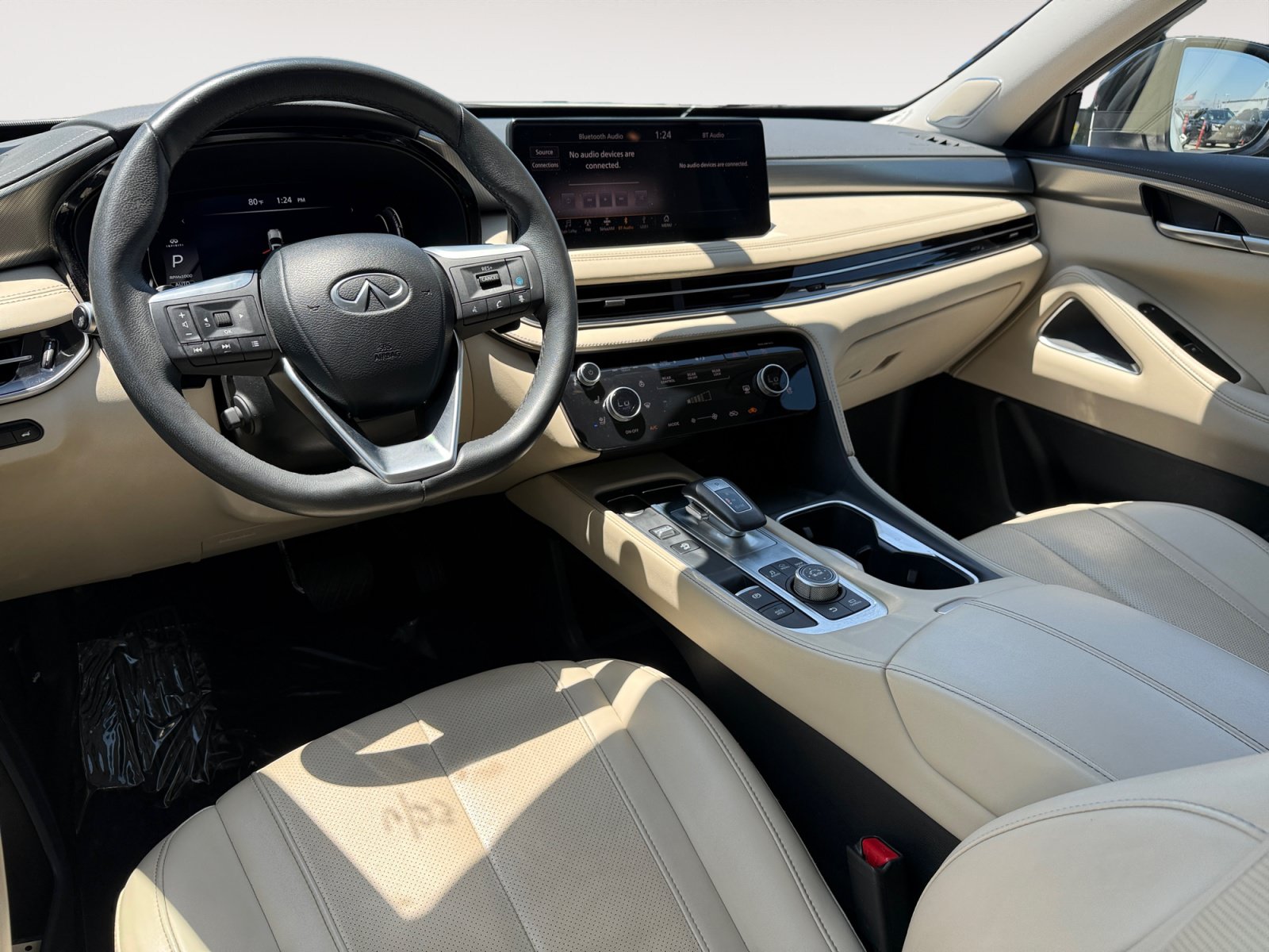 Used 2023 INFINITI QX60 Luxe w/ Performance Audio Package AWD/4WD image 15