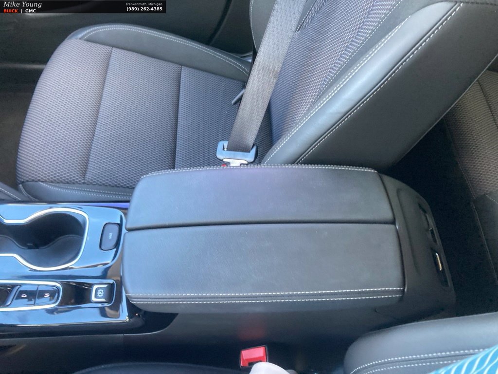 Used 2023 Buick Envision Preferred FWD image 30