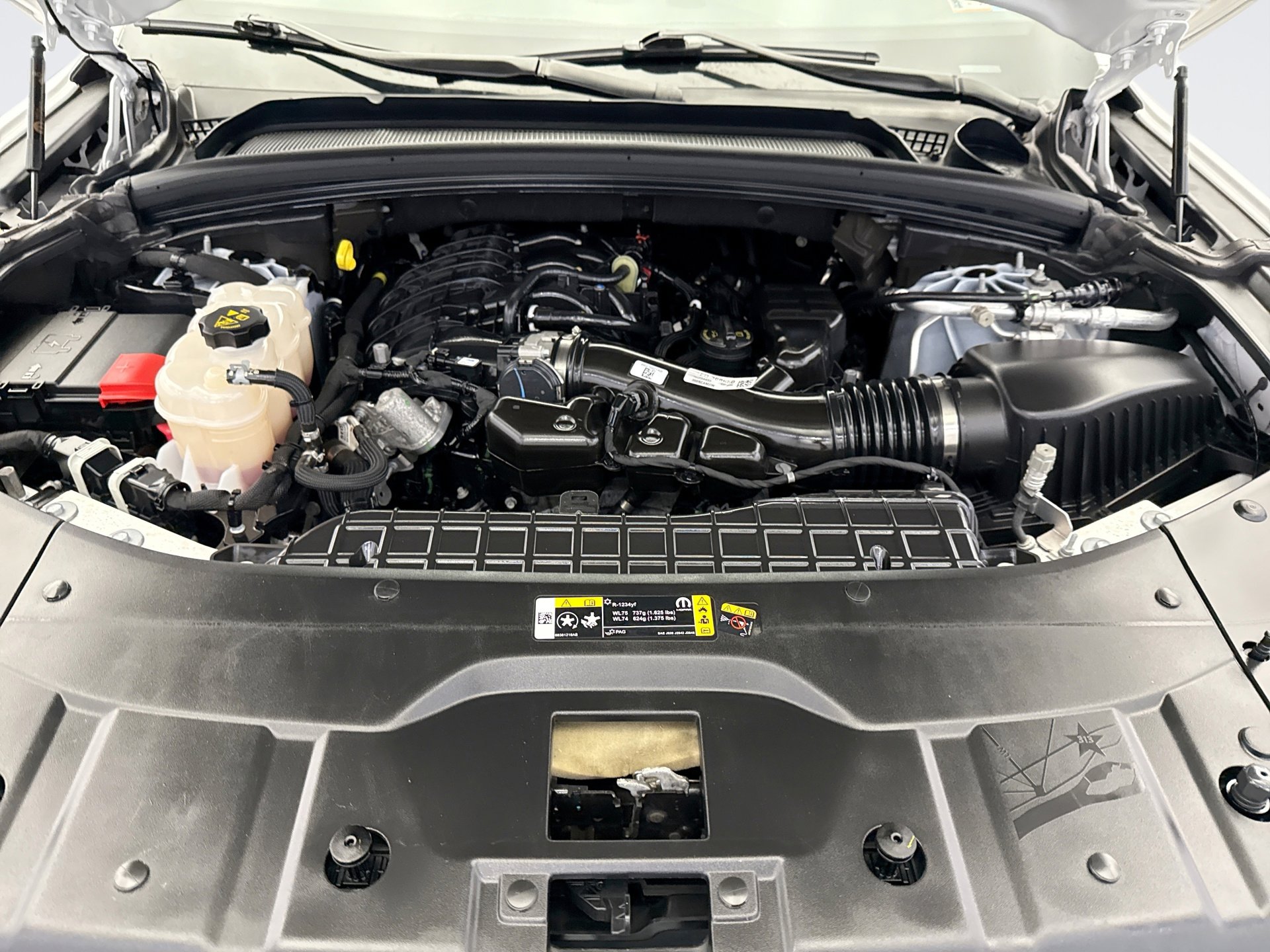 Used 2024 Jeep Grand Cherokee Altitude image 21