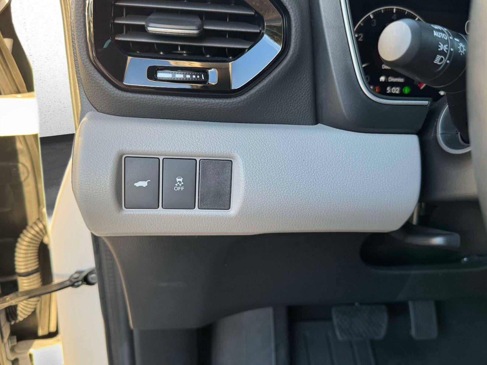 Used 2023 Honda Pilot EX-L image 32