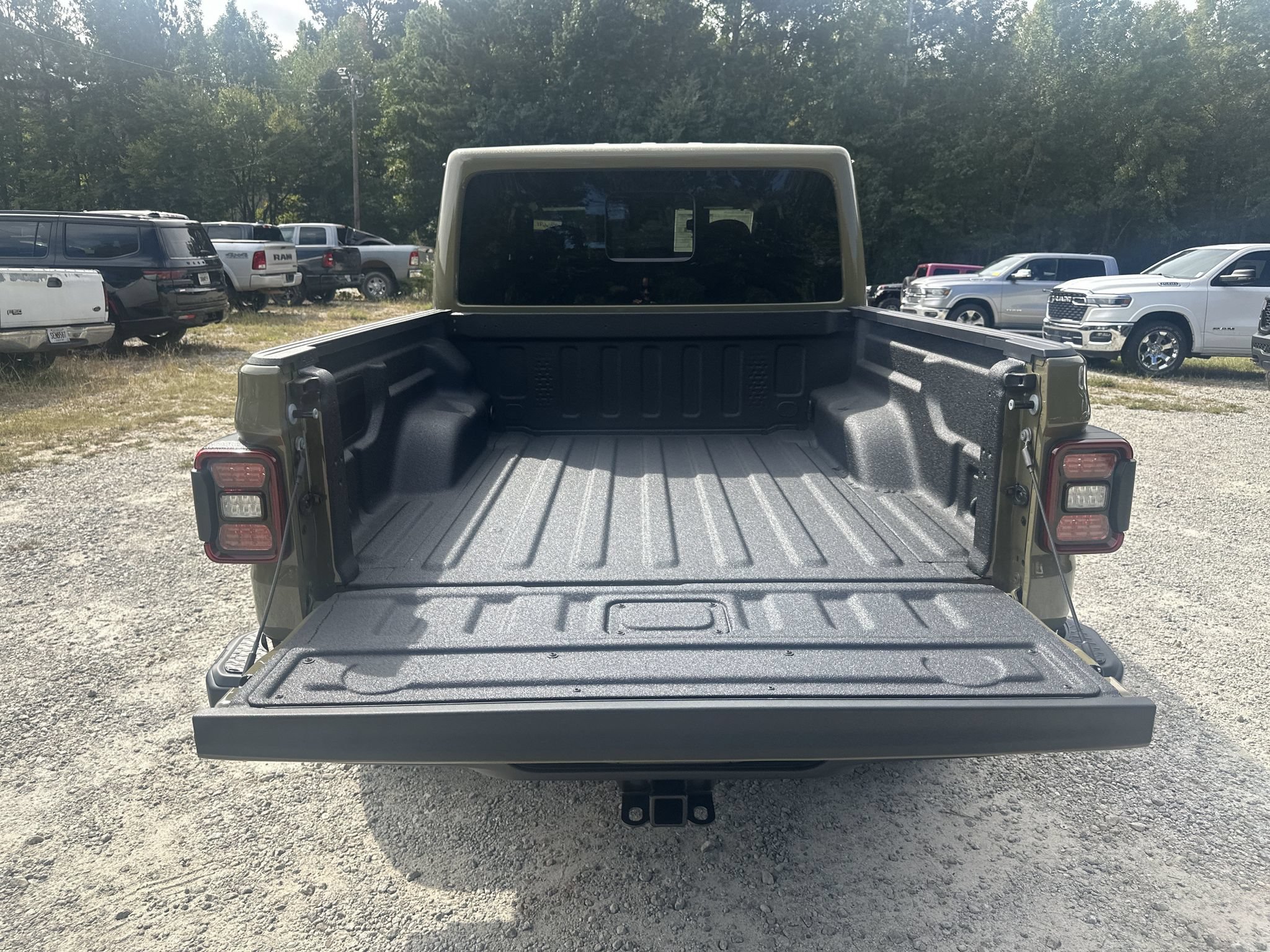 New 2027 Jeep Gladiator Mojave AWD/4WD image 18