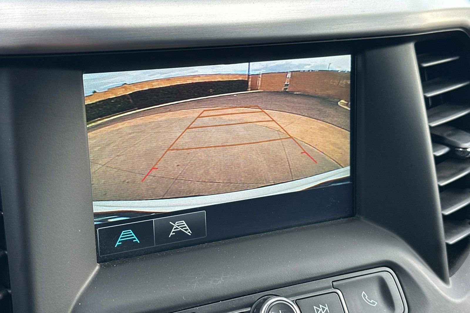 Used 2019 GMC Acadia SLE w/ LPO, Cargo Package image 21