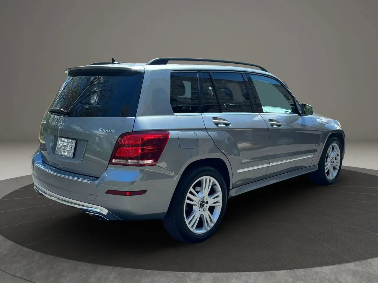 Used 2013 Mercedes-Benz GLK 350 4MATIC image 6