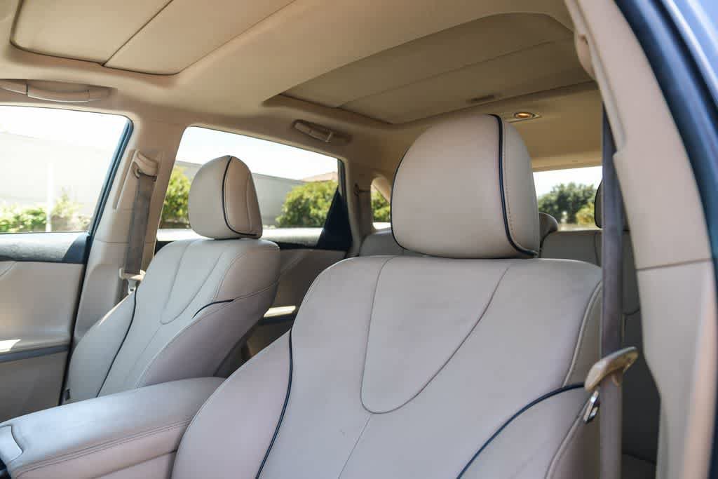 Used 2010 Toyota Venza FWD image 17
