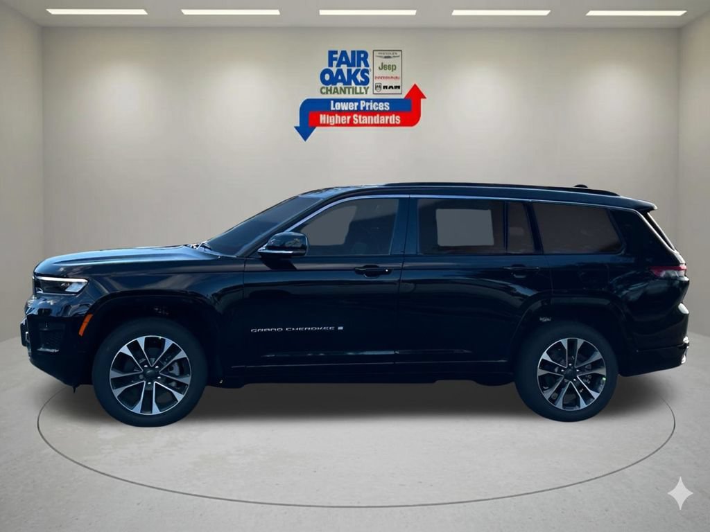 New 2025 Jeep Grand Cherokee L Overland w/ Advanced Protech Group III AWD/4WD image 12
