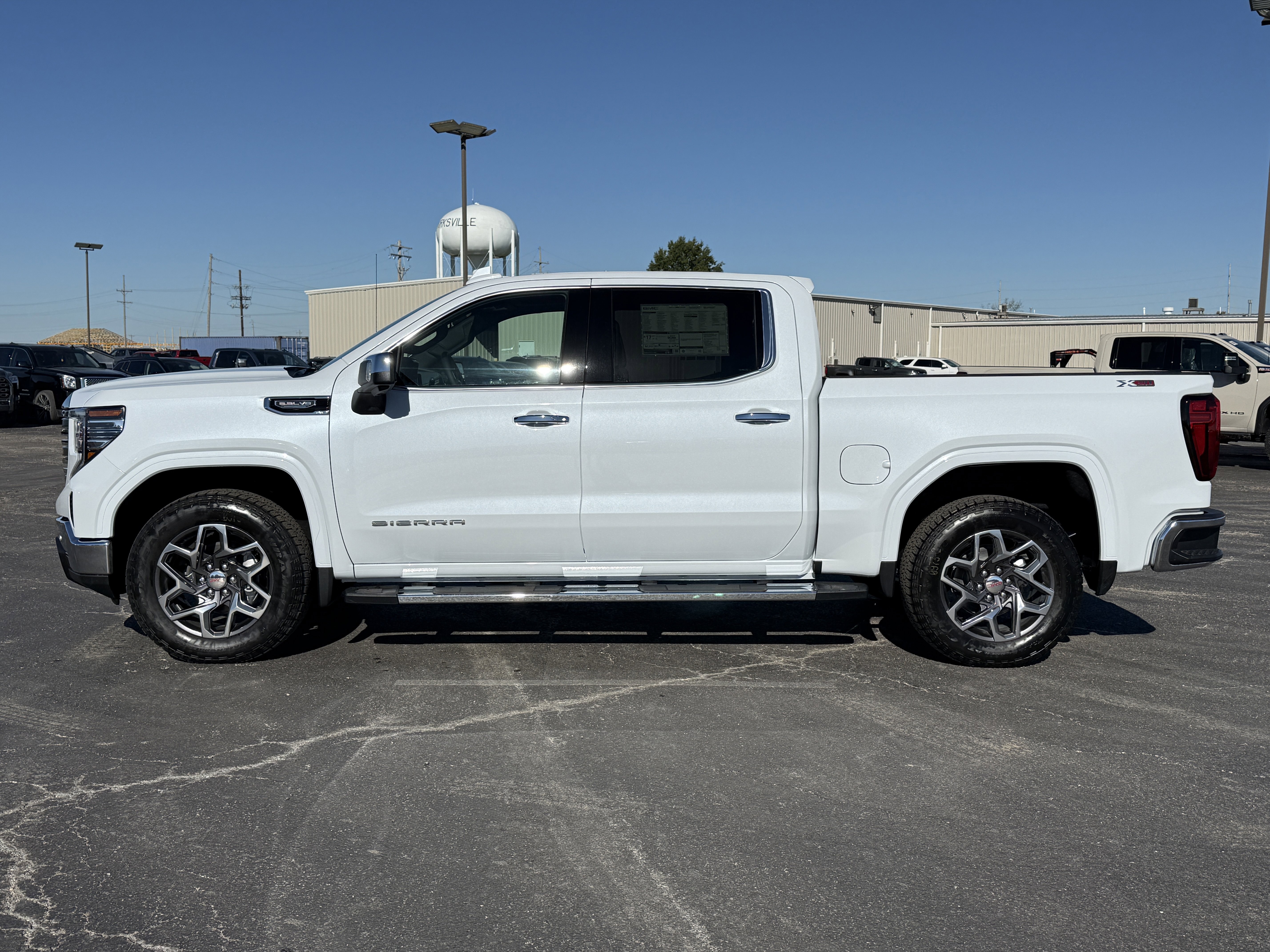 New 2026 GMC Sierra 1500 SLT w/ SLT Premium Plus Package image 6