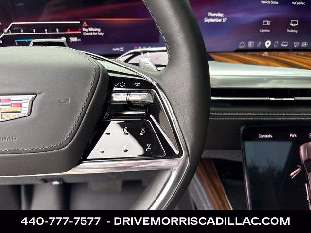 Certified 2025 Cadillac Escalade Sport Platinum w/ LPO, ONYX Package AWD/4WD image 36