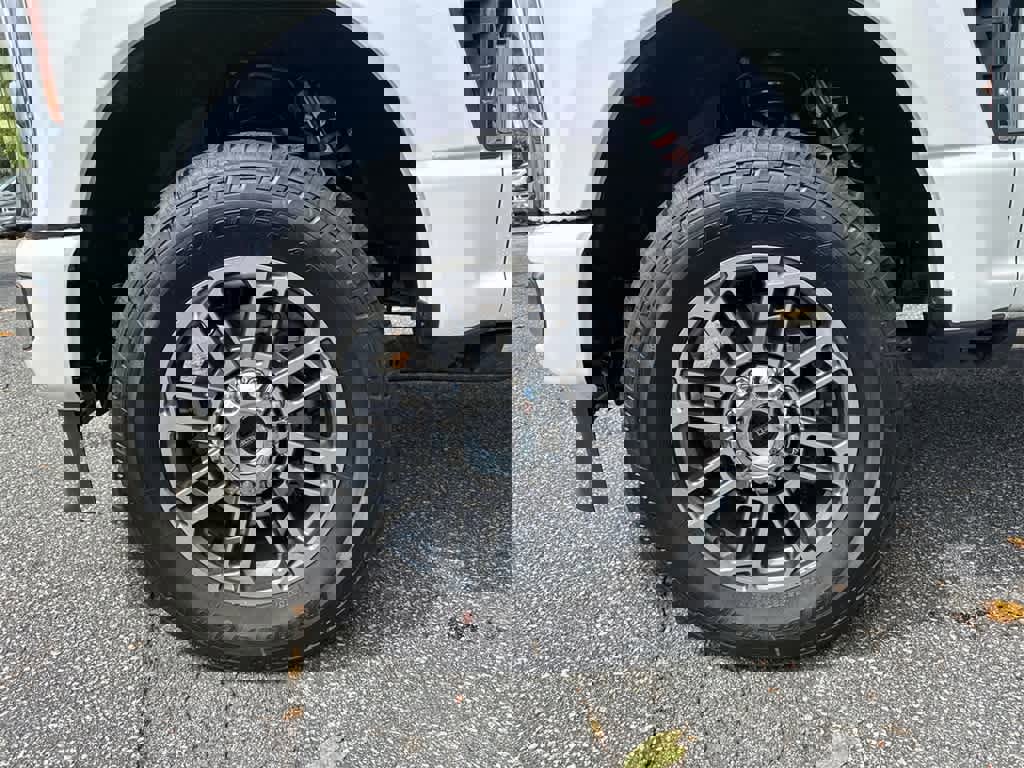 New 2025 Ford F250 Platinum w/ Platinum Plus Package image 9