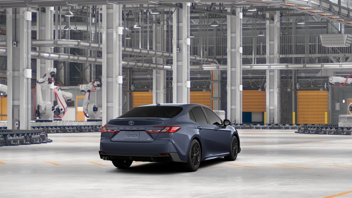 New 2027 Toyota Camry SE FWD image 9