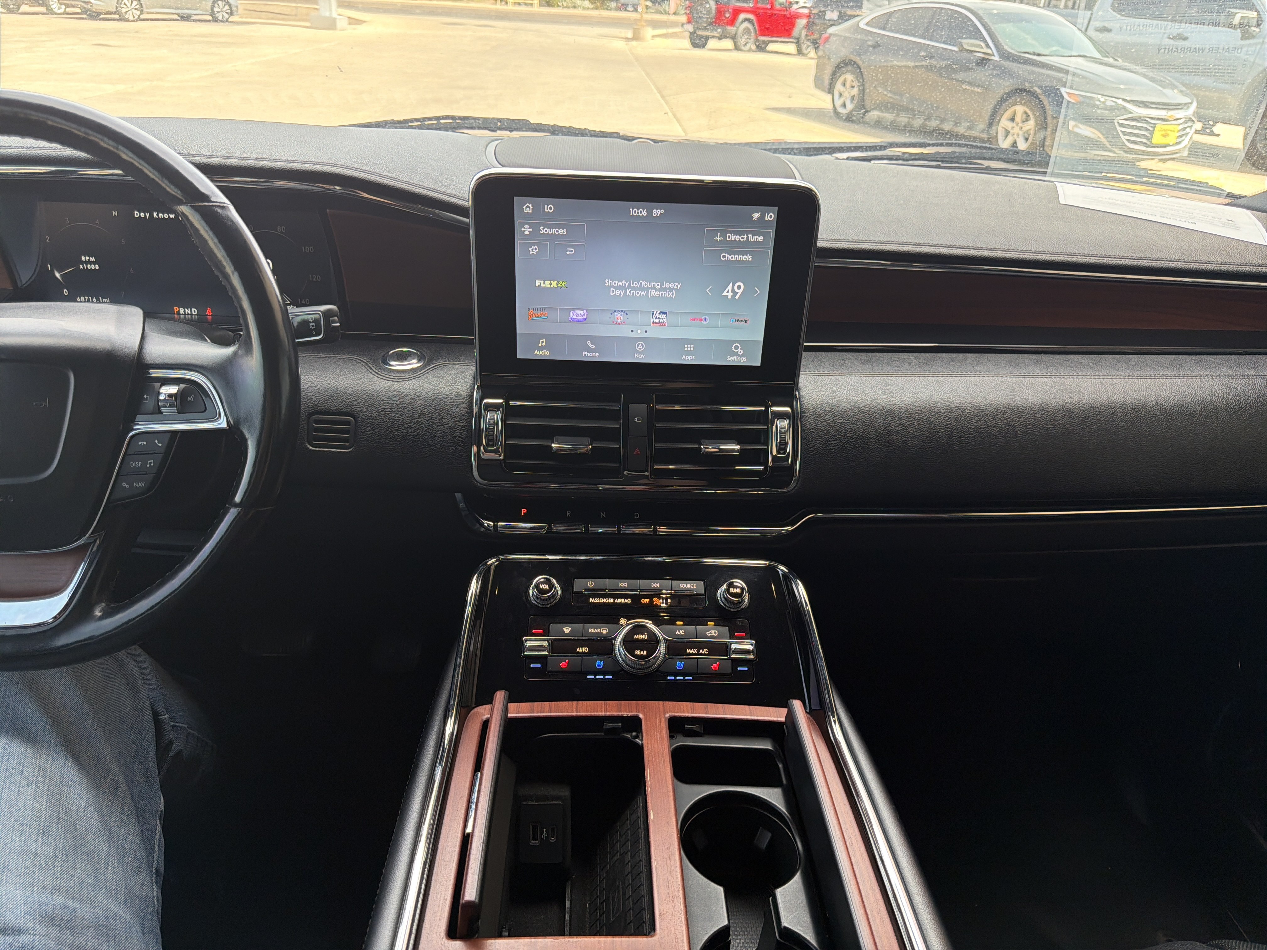 Used 2021 Lincoln Navigator Reserve RWD image 21