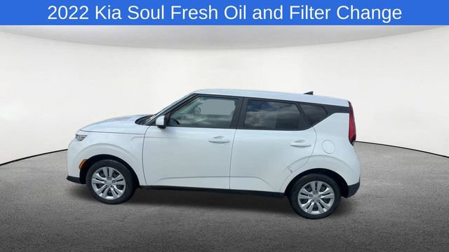 Used 2022 Kia Soul LX image 6
