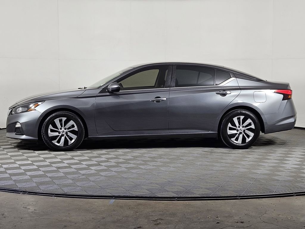 Used 2022 Nissan Altima 2.5 S FWD image 3
