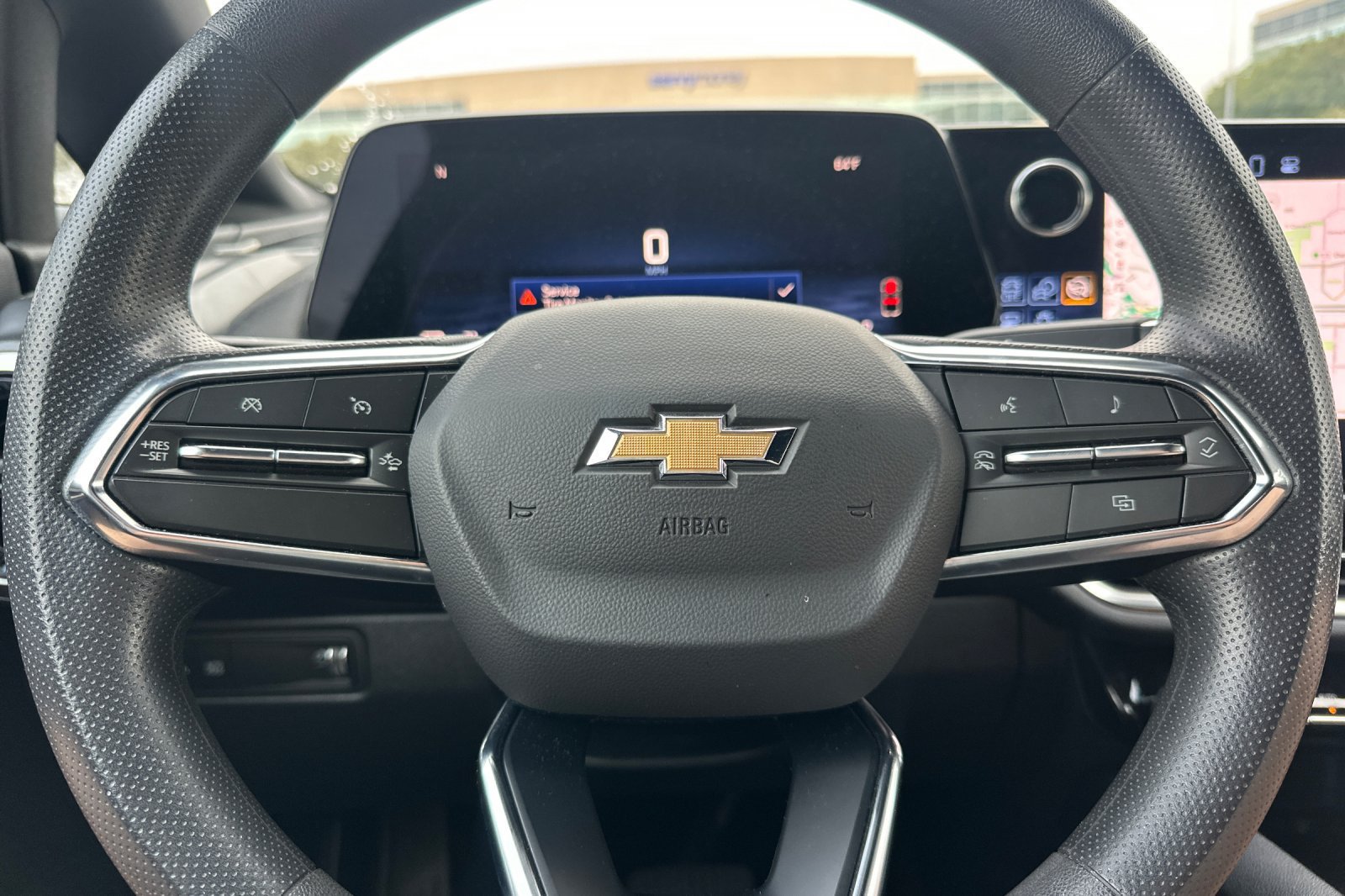 Used 2025 Chevrolet Equinox EV LT FWD image 32