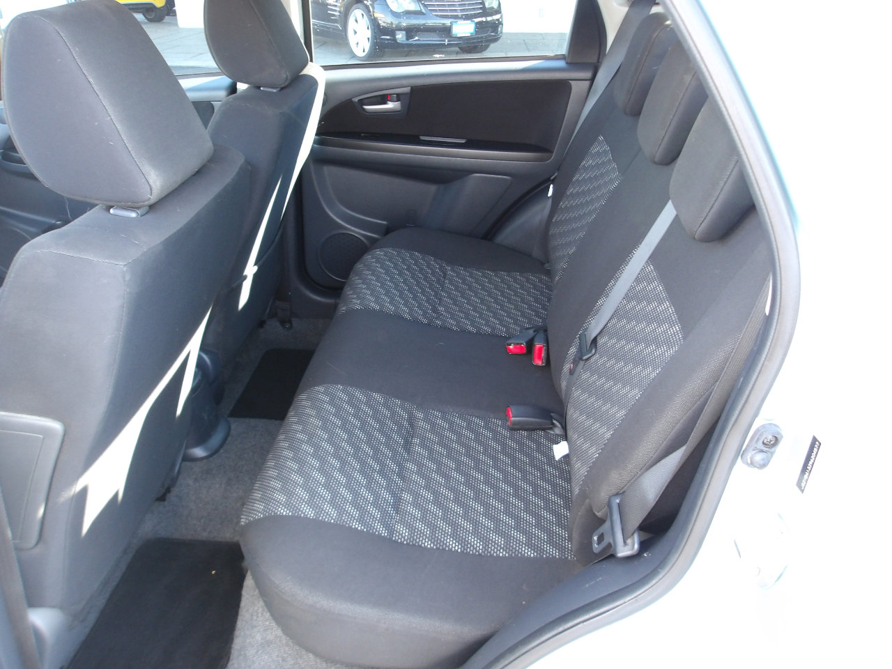 Used 2009 Suzuki SX4 AWD Hatchback image 10