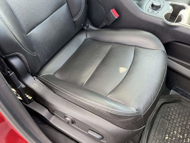 Used 2022 GMC Terrain SLT w/ Infotainment Package II image 19