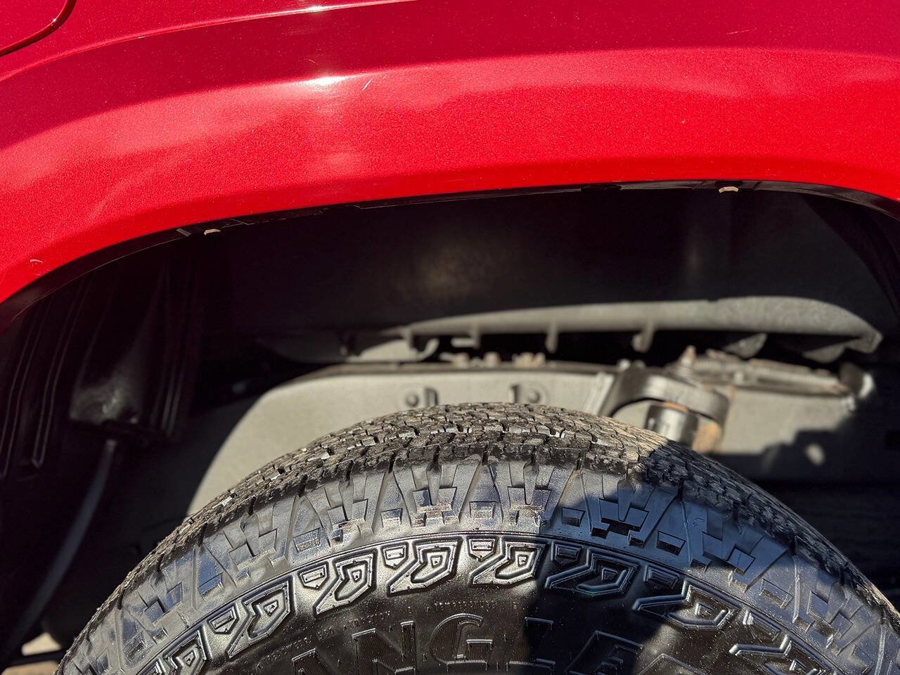 Used 2016 Toyota Tacoma TRD Sport image 88