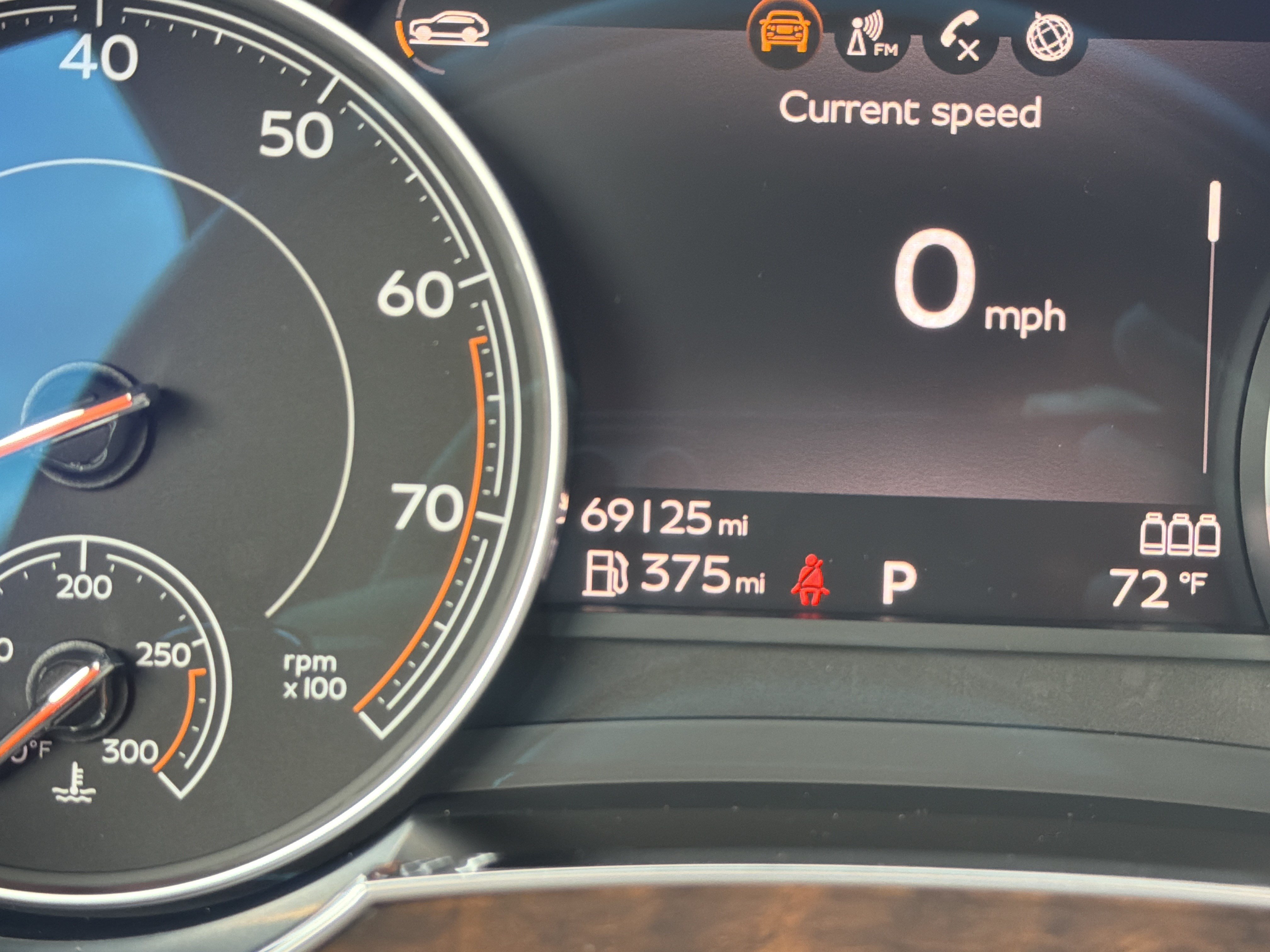 Used 2018 Bentley Bentayga AWD/4WD image 21