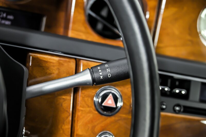 Used 2008 Rolls-Royce Phantom Drophead Coupe RWD image 30
