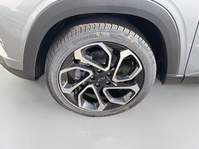 New 2026 Chevrolet Trax RS w/ Driver Confidence Package image 15