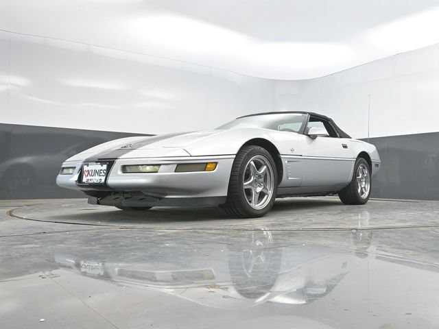 Used 1996 Chevrolet Corvette Convertible RWD image 31