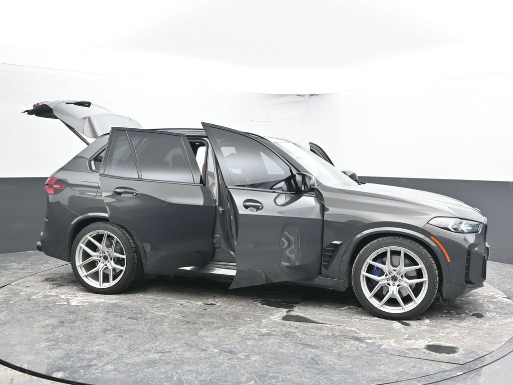Used 2024 BMW X5 M60i image 54