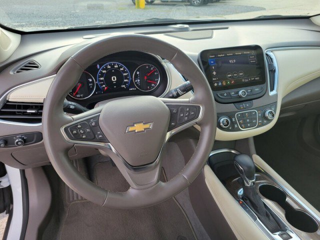 Used 2024 Chevrolet Malibu LT image 14
