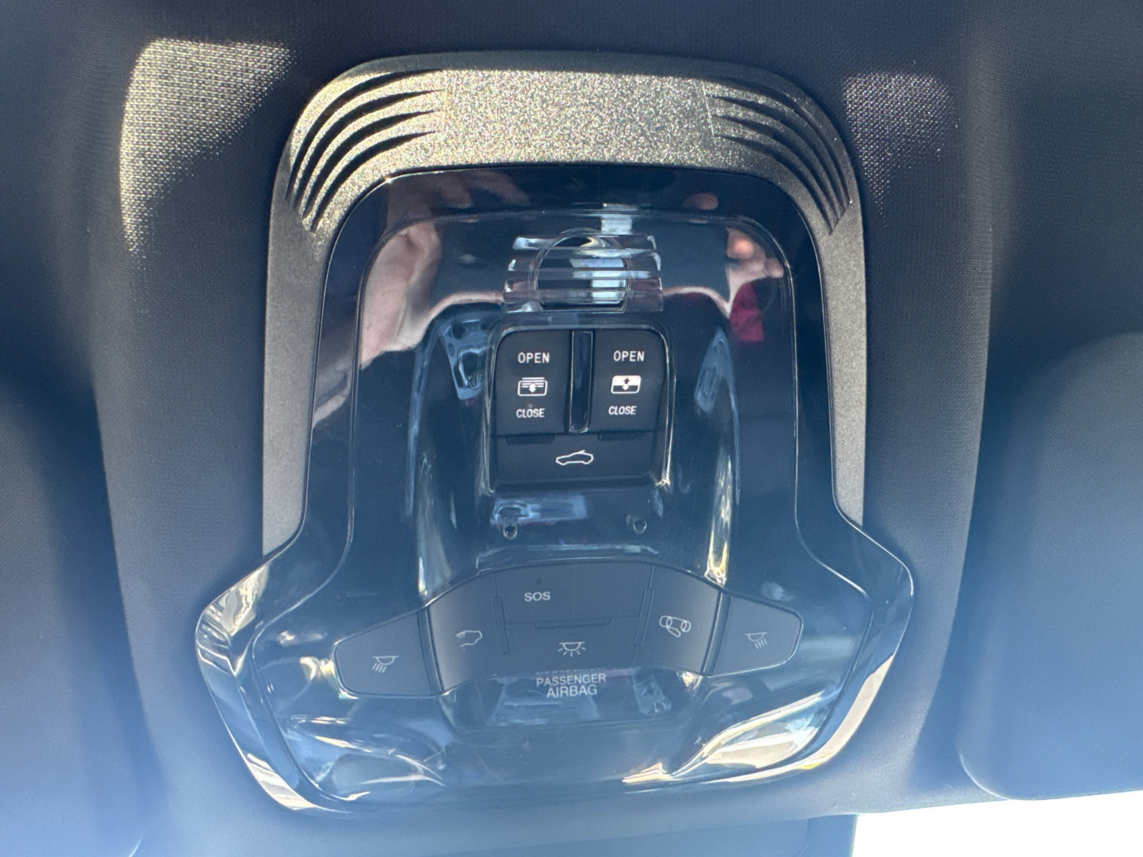 Used 2024 Alfa Romeo Stelvio Ti image 27