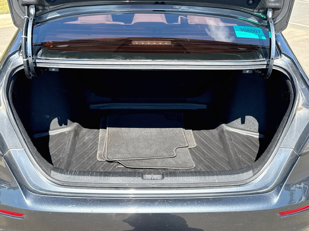 Used 2023 Honda Accord EX image 15
