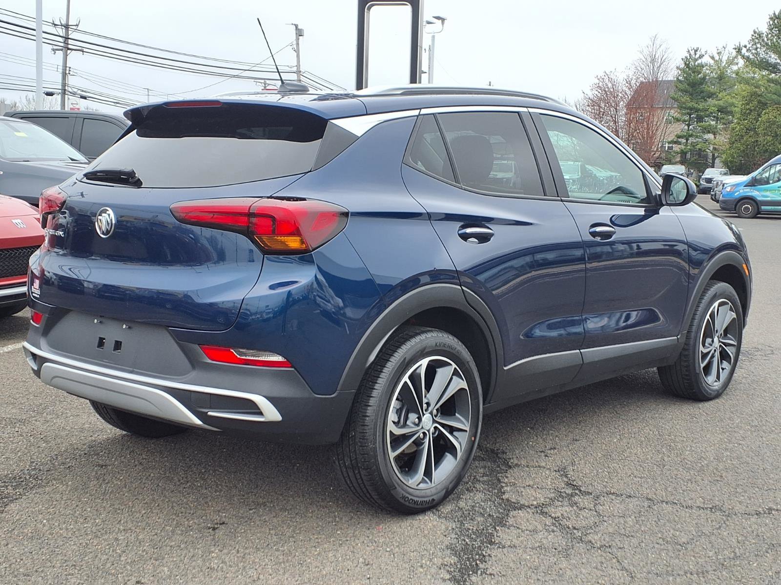 Certified 2023 Buick Encore GX Select image 3