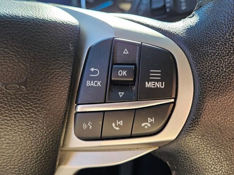 Used 2023 Ford Explorer Limited w/ Equipment Group 301A image 30
