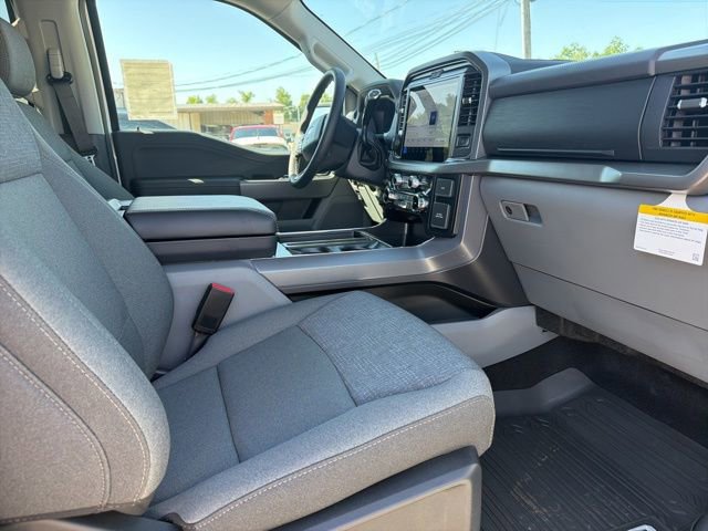 New 2026 Ford F150 XLT w/ Equipment Group 302A MID AWD/4WD image 14